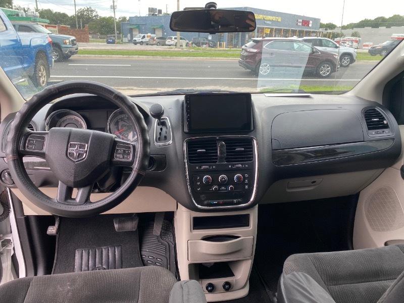 Dodge Grand Caravan SE 2017