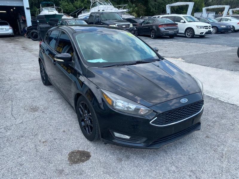 Ford Focus SE Hatch 2016