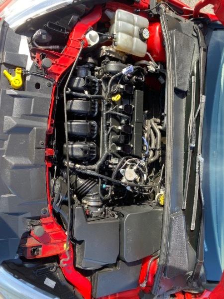 Ford Focus SE Sedan 2016