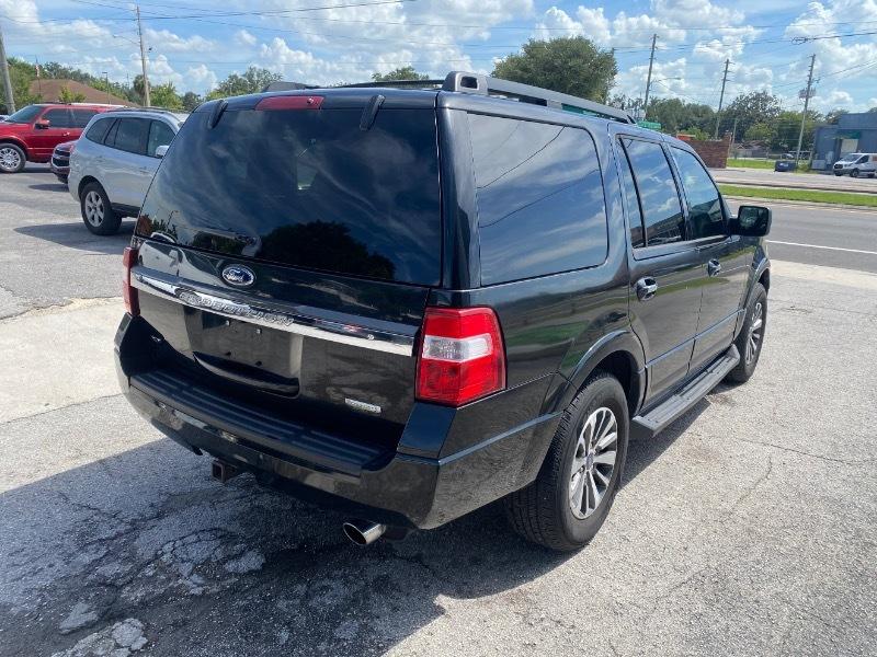 Ford Expedition XLT 2WD 2015