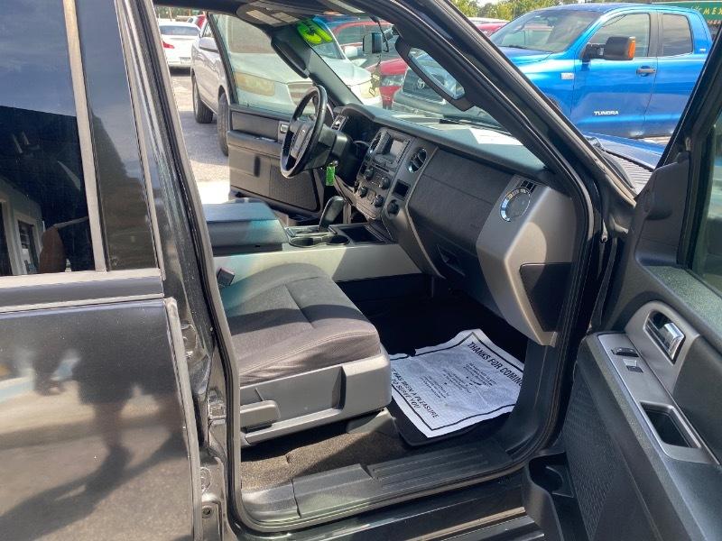 Ford Expedition XLT 2WD 2015