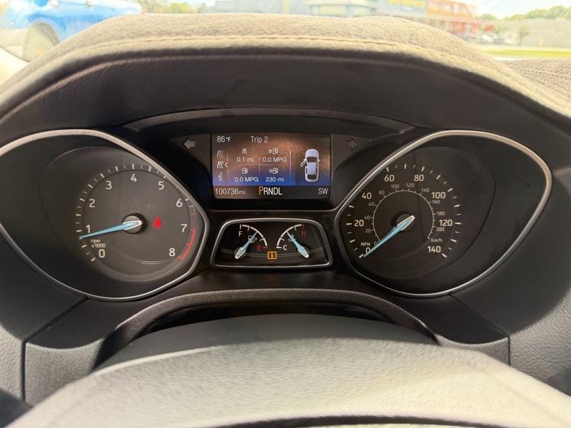 Ford Focus SE Sedan 2016