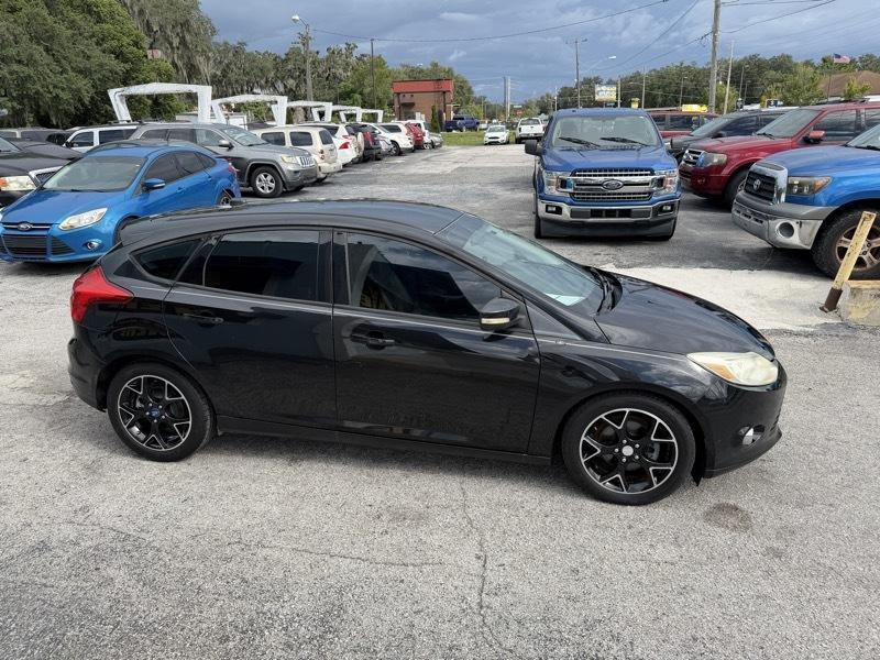 Ford Focus SE Hatch 2013
