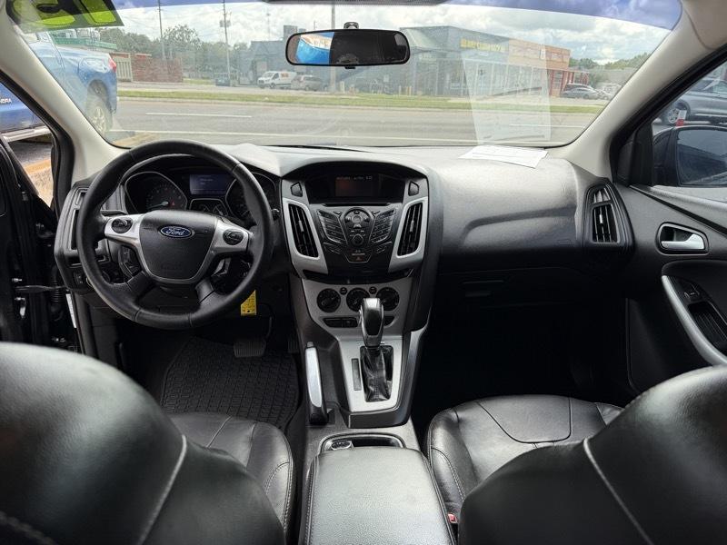 Ford Focus SE Hatch 2013