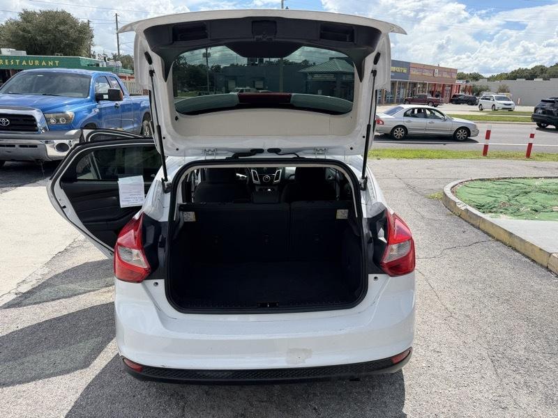 Ford Focus SE Hatch 2014
