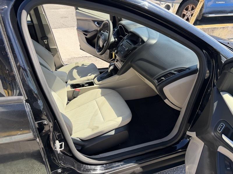 Ford Focus SE Hatch 2016
