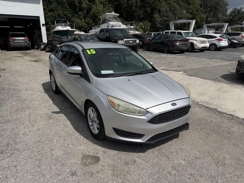 Ford Focus SE Sedan 2015