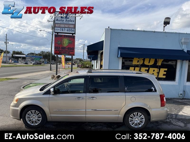 2013 Chrysler Town & Country Limited