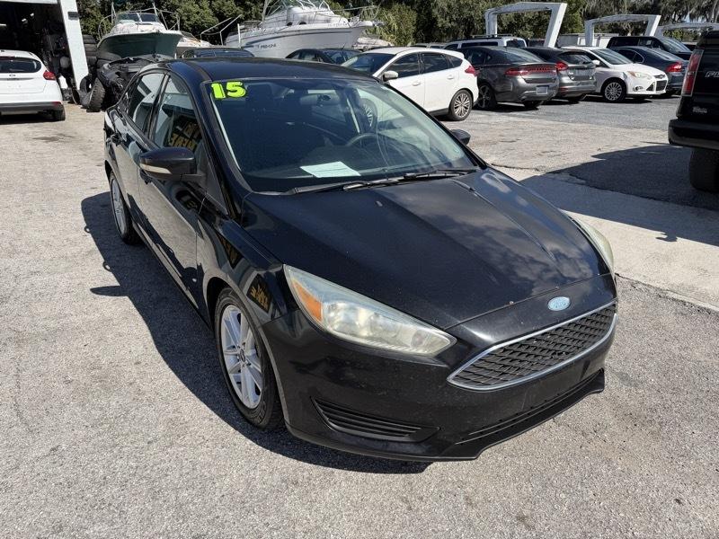 Ford Focus SE Sedan 2015