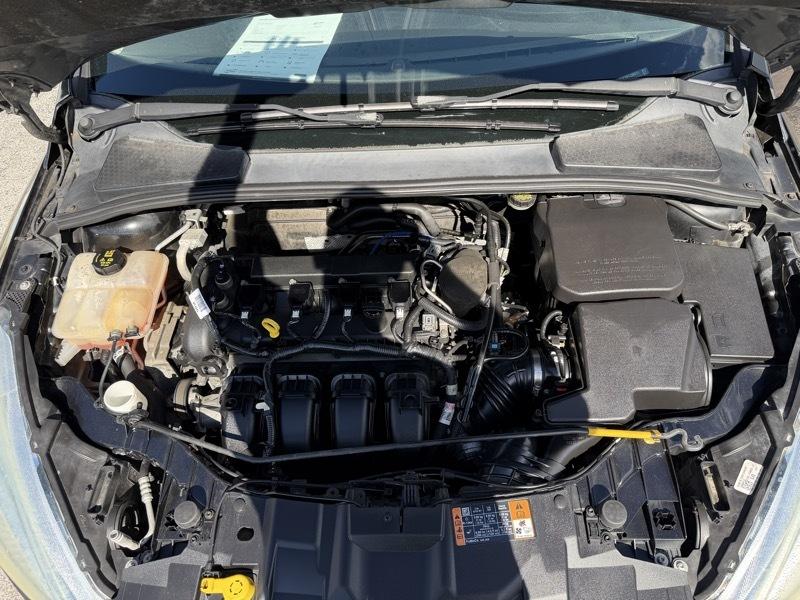 Ford Focus SE Sedan 2015