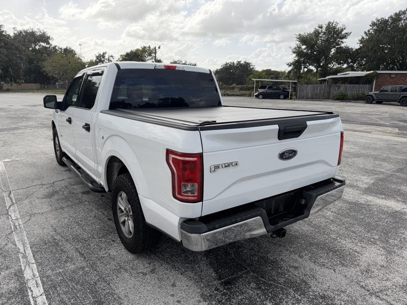 Ford F-150 2WD SuperCrew 139" XLT 2016