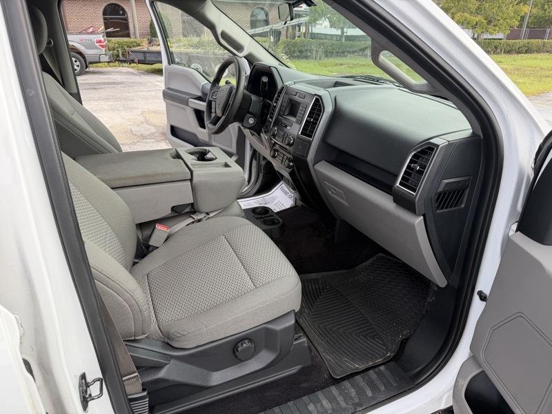 Ford F-150 2WD SuperCrew 139" XLT 2016