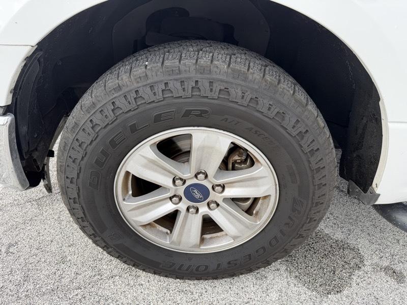 Ford F-150 2WD SuperCrew 139" XLT 2016