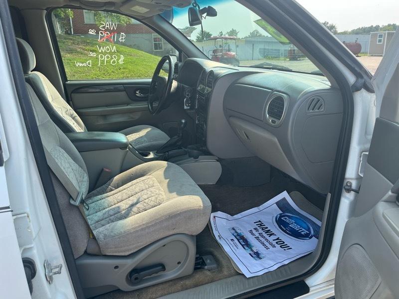 GMC Envoy  2004