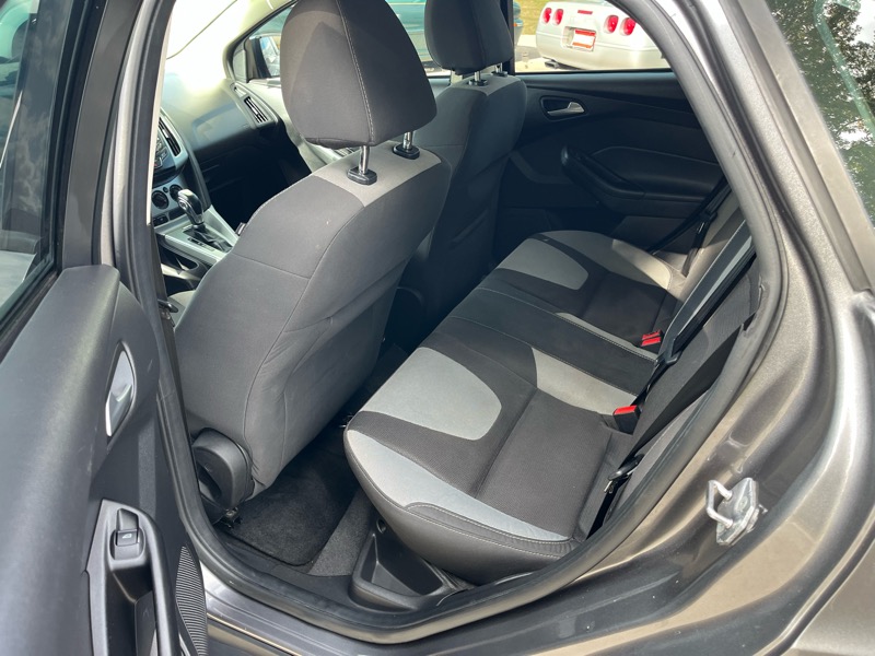 Ford Focus SE Sedan 2012 Ford Focus SE Sedan 2012