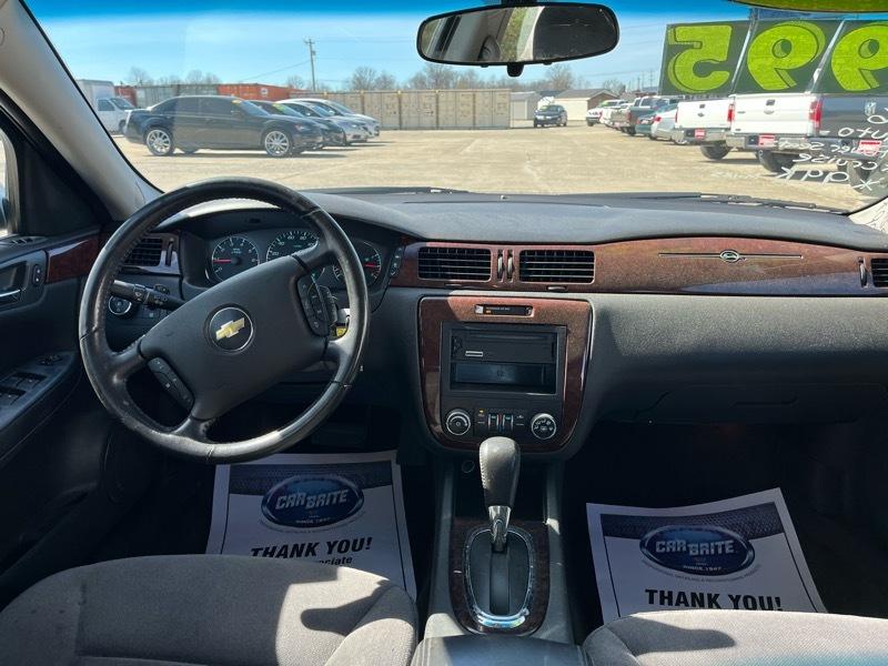 Chevrolet Impala  2011