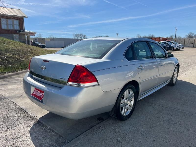 Chevrolet Impala  2011