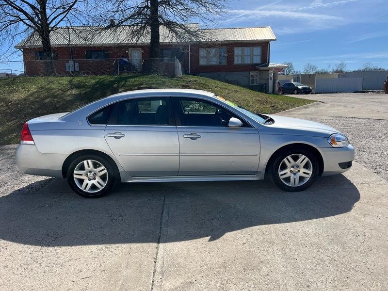 Chevrolet Impala  2011