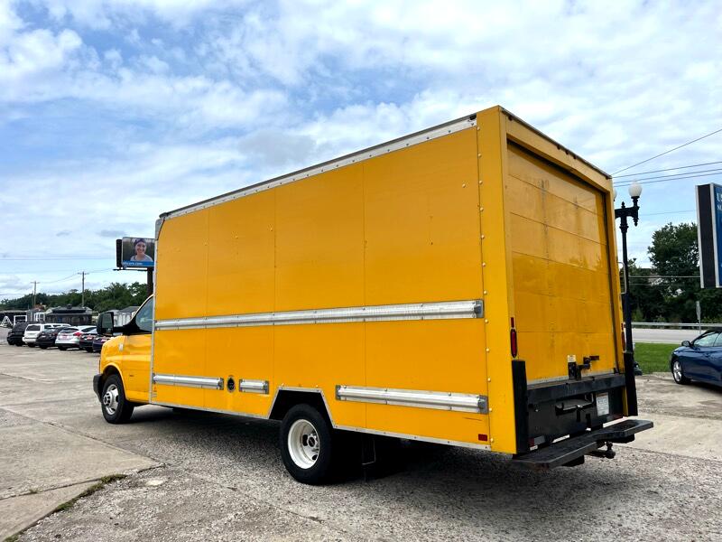 GMC Savana G3500 177 in. 2018 GMC Savana G3500 177 in. 2018
