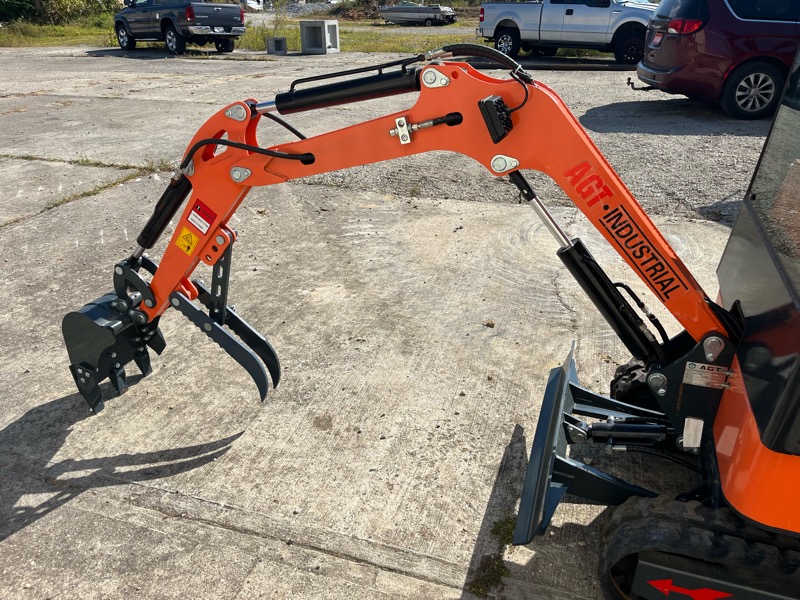 AGT Industrial Mini Excavator  2024 AGT Industrial Mini Excavator  2024