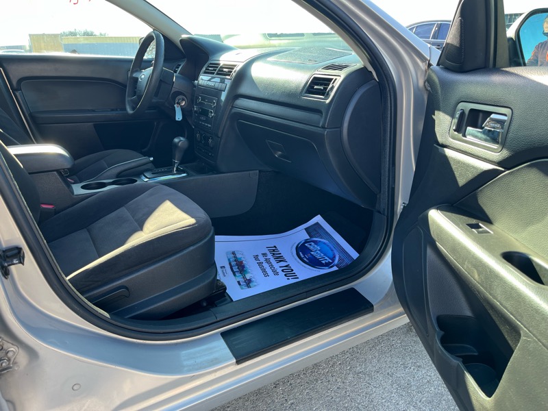 Ford Fusion I4 SE 2009