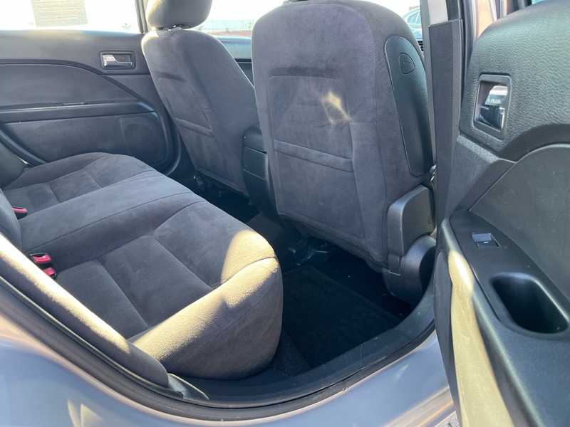 Ford Fusion I4 SE 2009