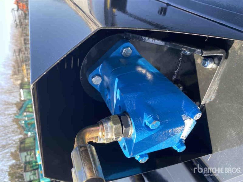 Mower King 77" BRUSH CUTTER-SKID STEER BRUSH CUTTER  2025