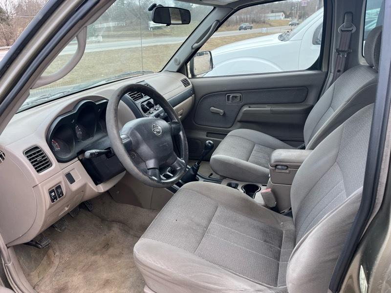 Nissan Frontier  2002