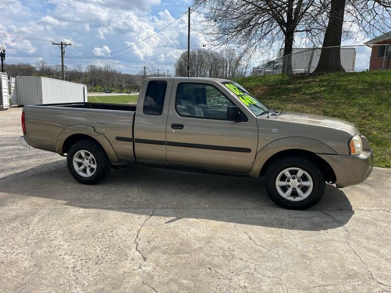 Nissan Frontier  2002
