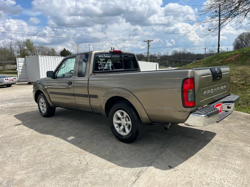 Nissan Frontier  2002
