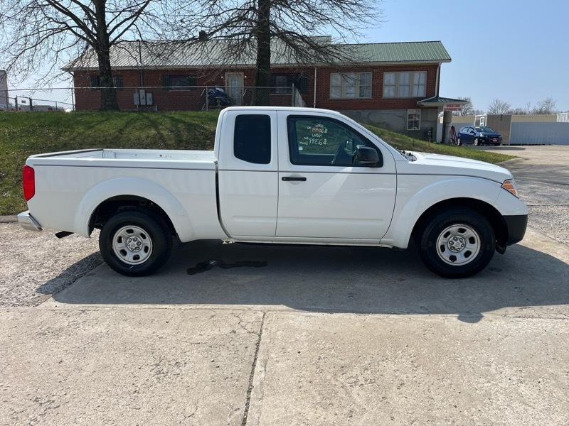Nissan Frontier  2016