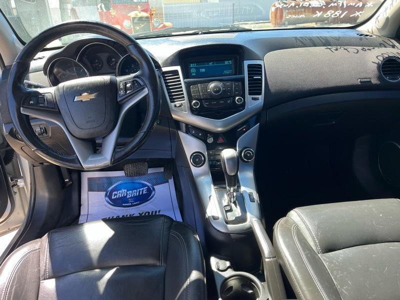 Chevrolet Cruze  2012