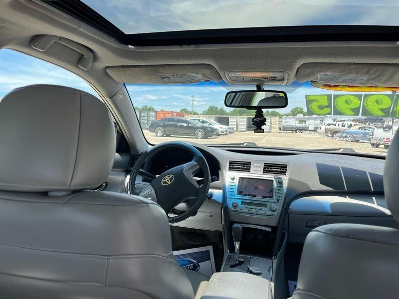 Toyota Camry Hybrid  2009