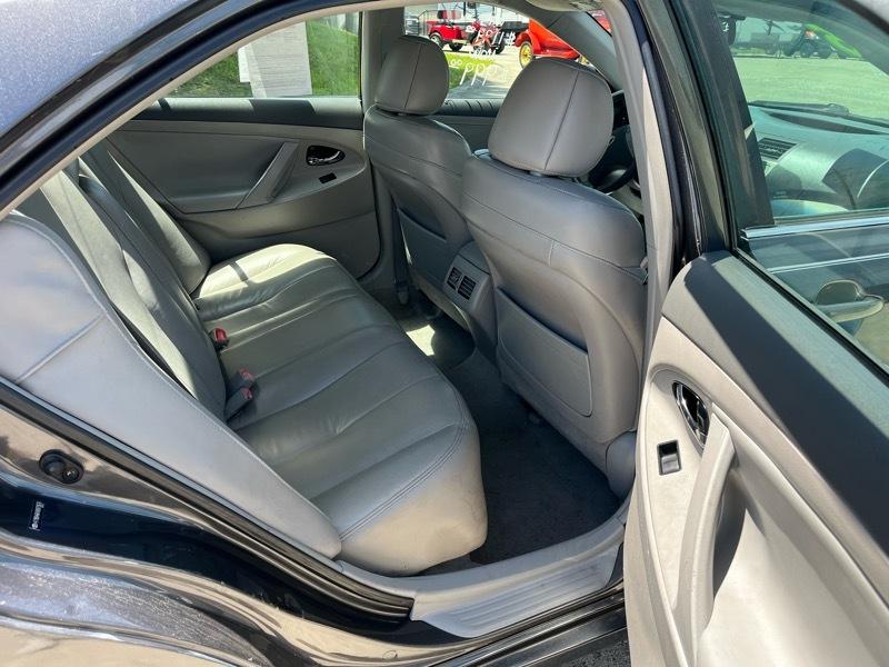 Toyota Camry Hybrid  2009