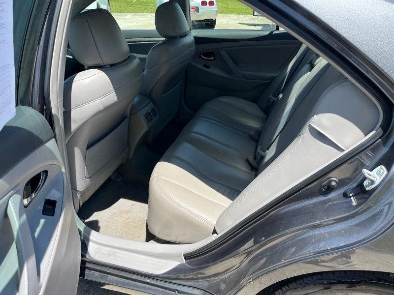 Toyota Camry Hybrid  2009