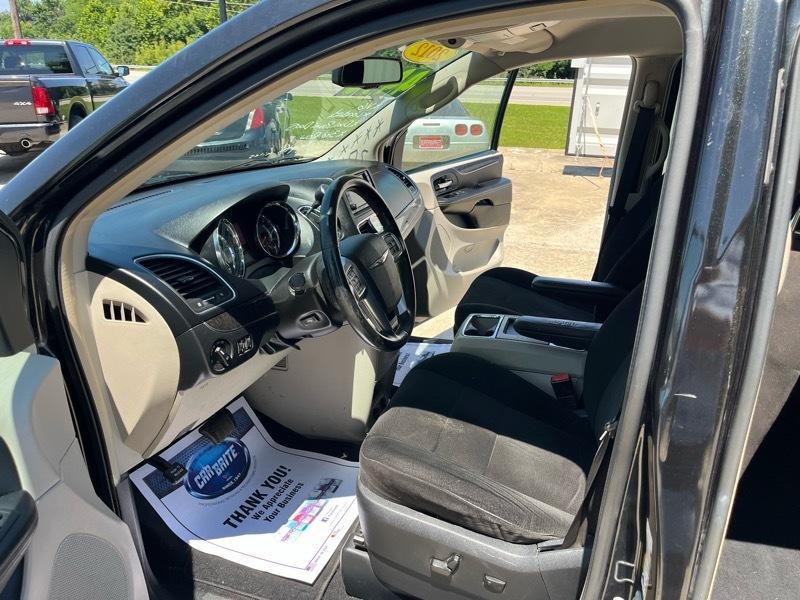 Chrysler Town & Country  2012