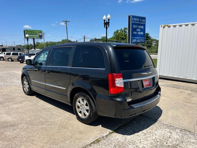 Chrysler Town & Country  2012