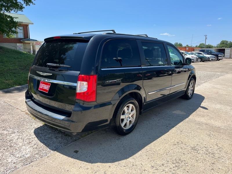 Chrysler Town & Country  2012