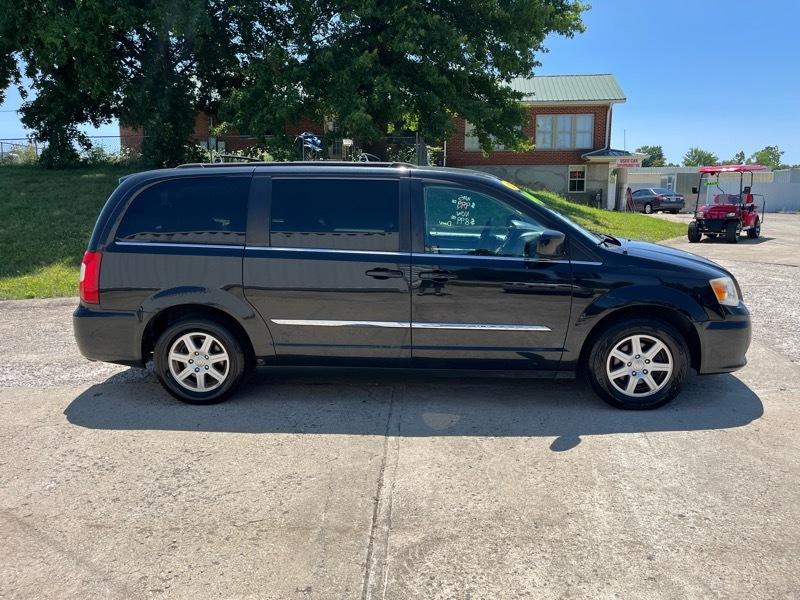 Chrysler Town & Country  2012