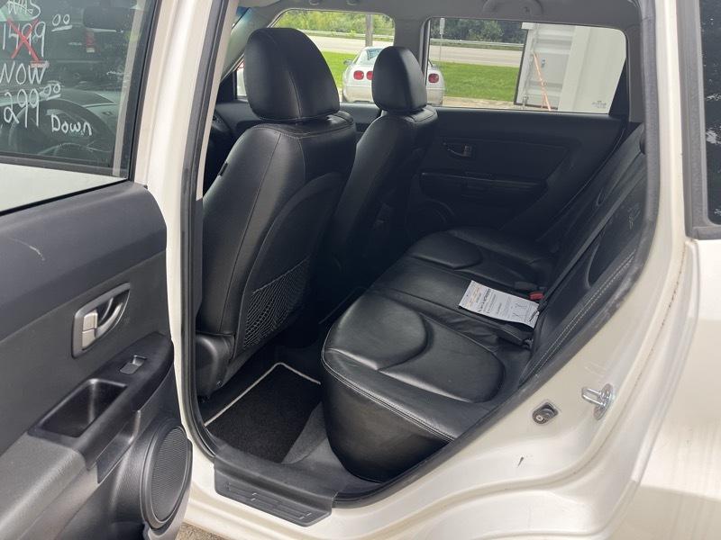 Kia Soul + 2011