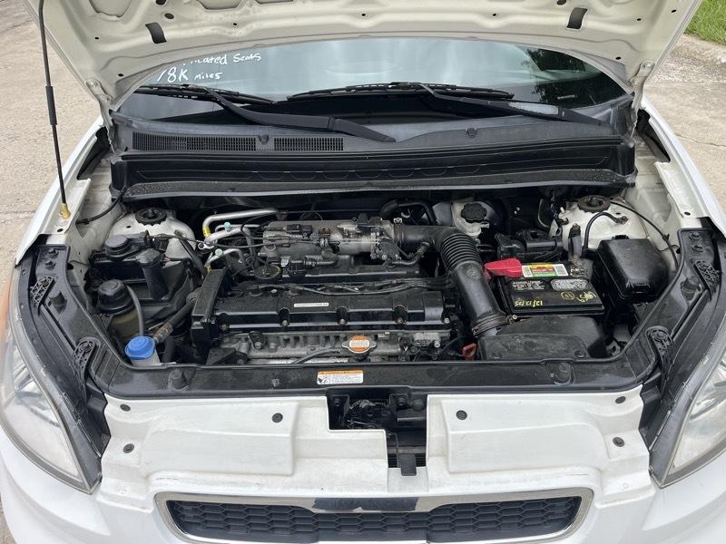 Kia Soul + 2011