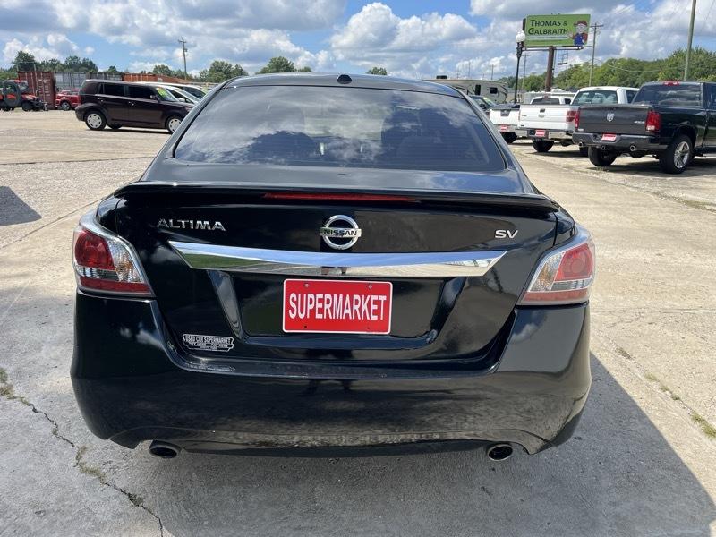 Nissan Altima  2015