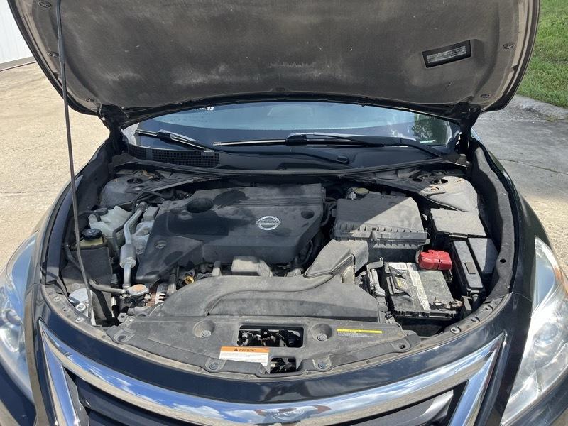 Nissan Altima  2015