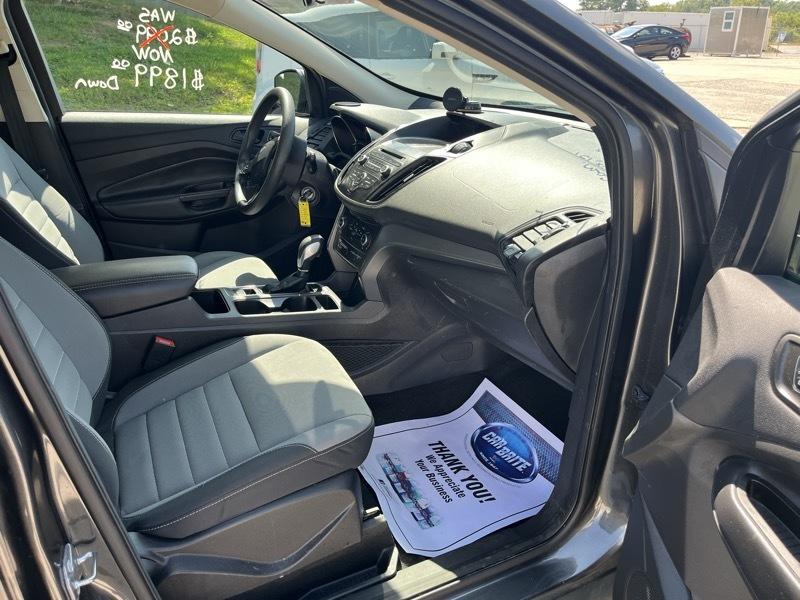 Ford Escape  2017