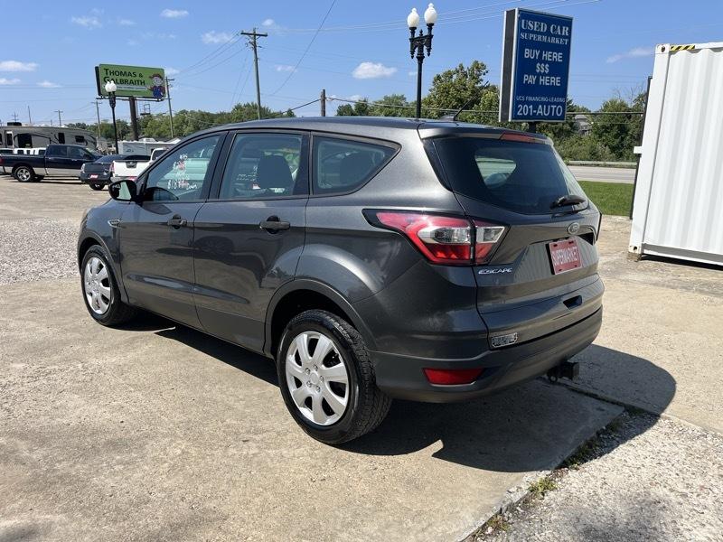 Ford Escape  2017
