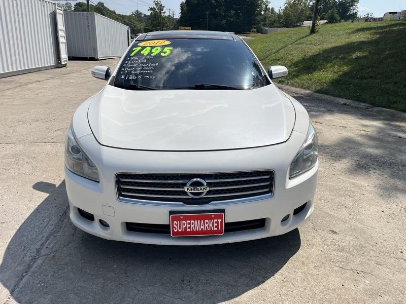 Nissan Maxima  2012