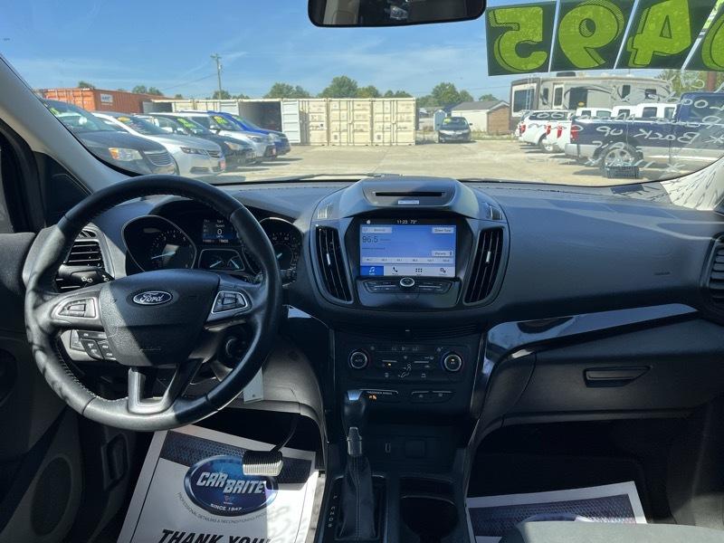 Ford Escape  2017