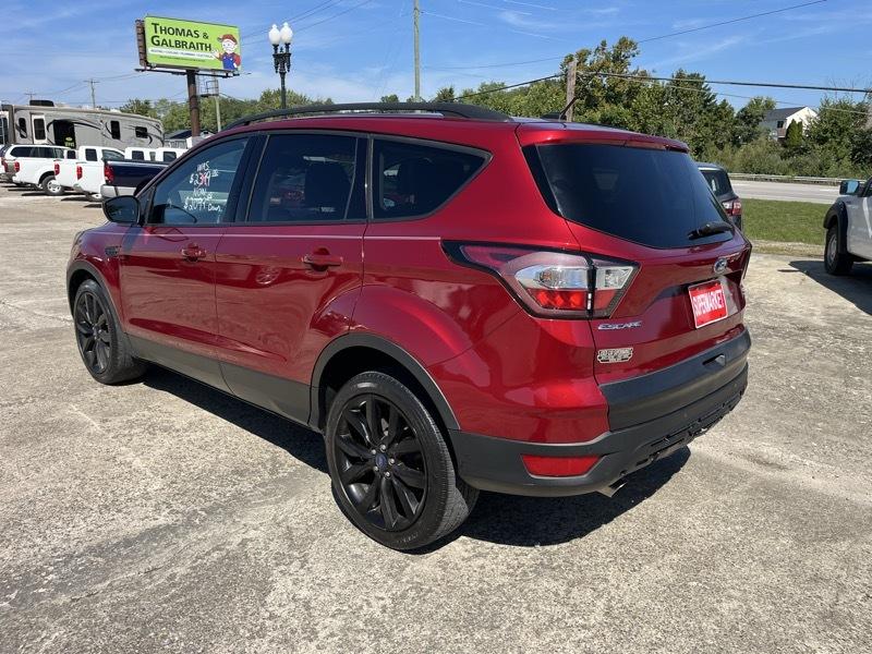 Ford Escape  2017