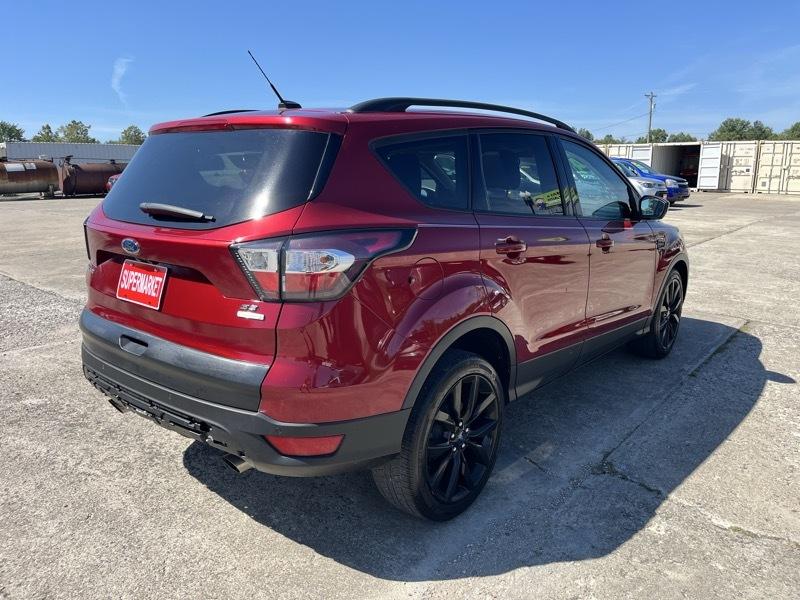 Ford Escape  2017