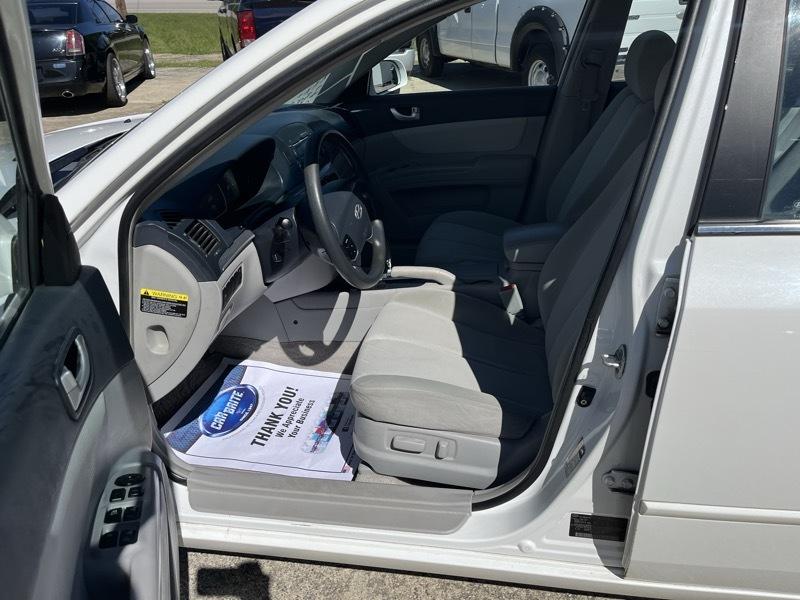 Hyundai Sonata  2008
